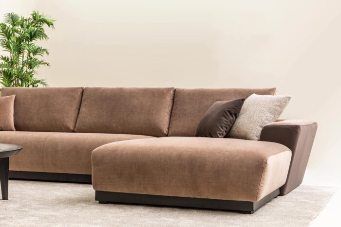 MONARC Sectional - Image 7