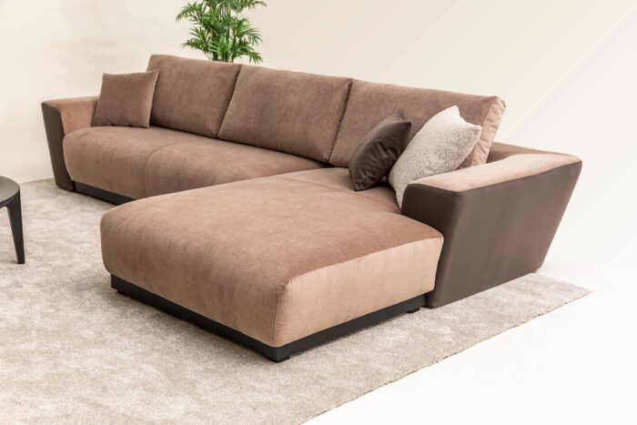 MONARC Sectional - Image 8