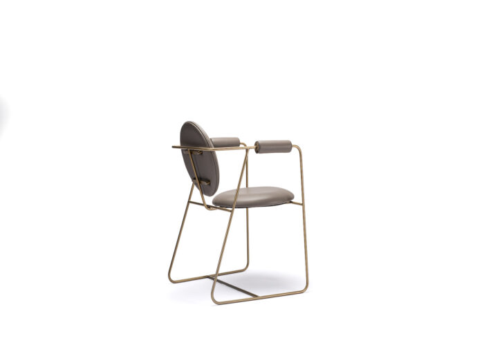 L'Accoglienza dining chair