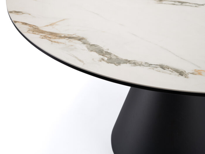 Lorenzo Table